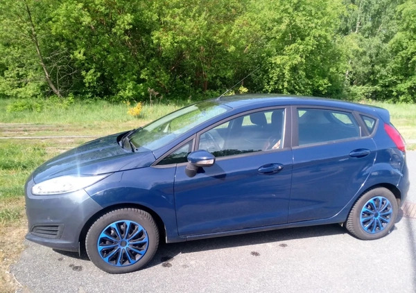 Ford Fiesta cena 29900 przebieg: 66000, rok produkcji 2016 z Zgierz małe 436